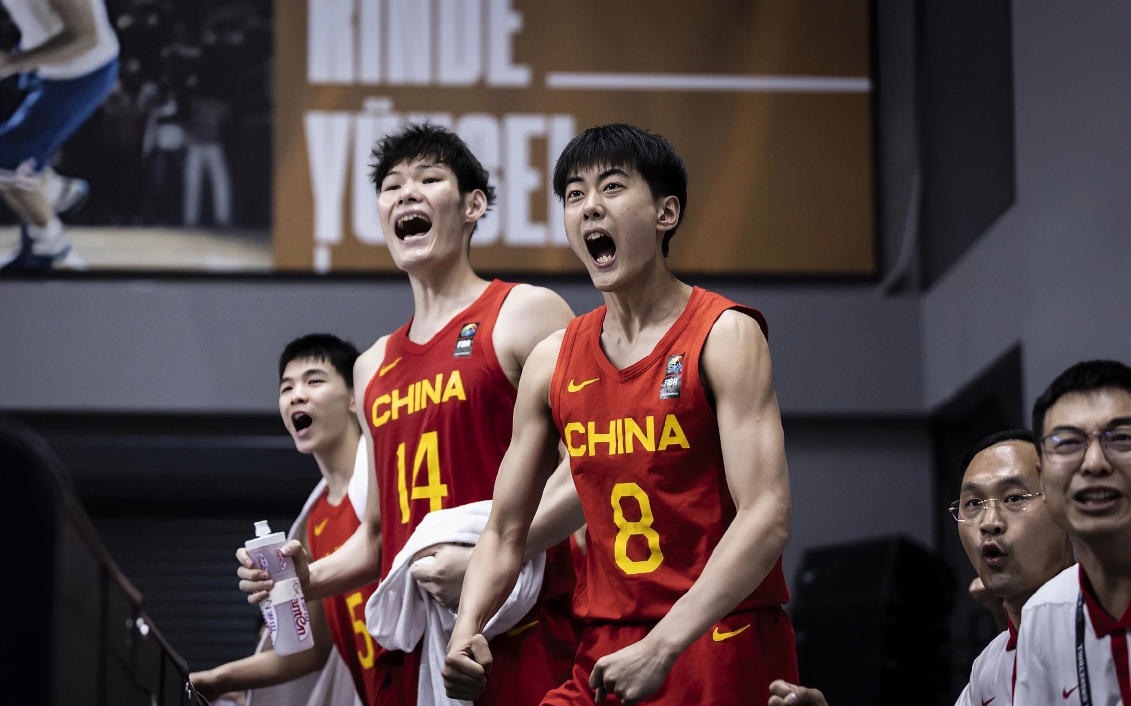 男篮世界杯决赛即将开始激烈角逐