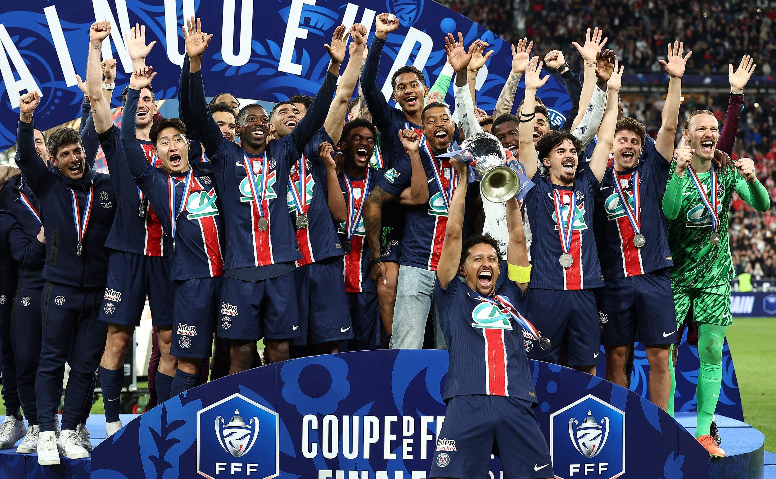 开云体育登录-实时关注：欧预赛擂台上各路球队勇夺胜利